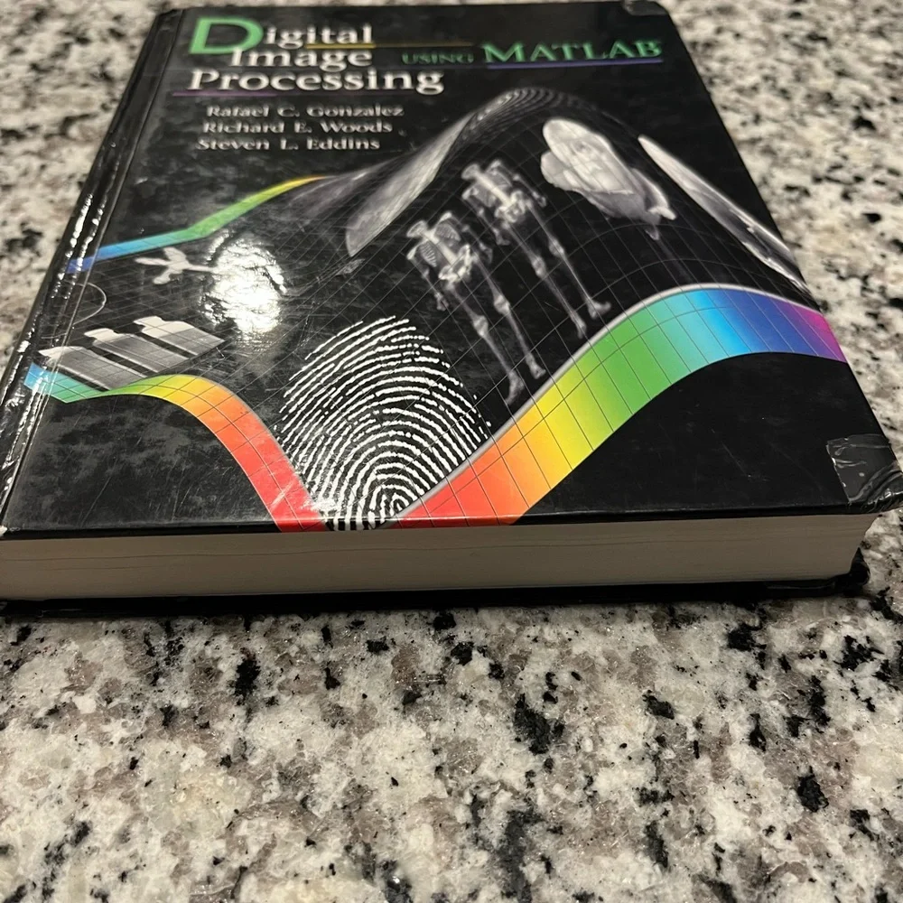 Digital Image Processing Using MATLAB Book - Picture 2 of 5